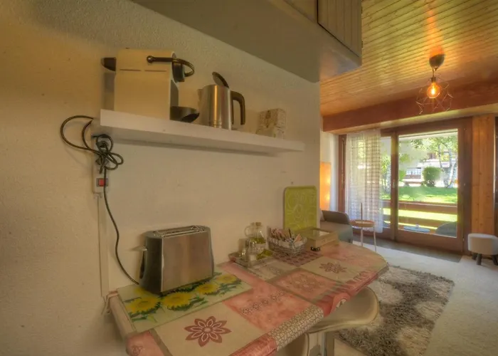 Sagittaire 309 Sur La Place Du Village A * Anzère